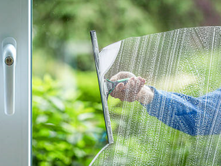 Squeege on pvc door